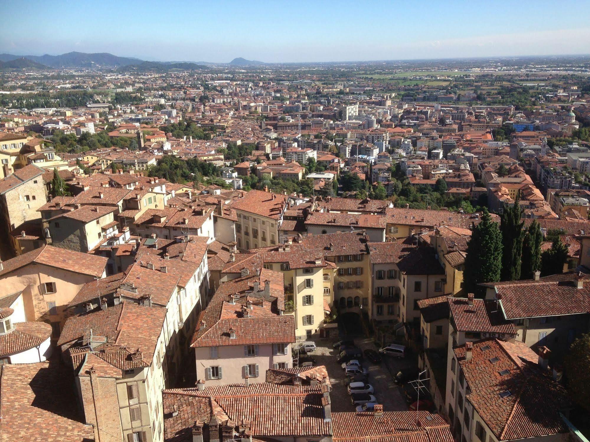 Hotel Uptown B'N'B Bergamo Zewnętrze zdjęcie